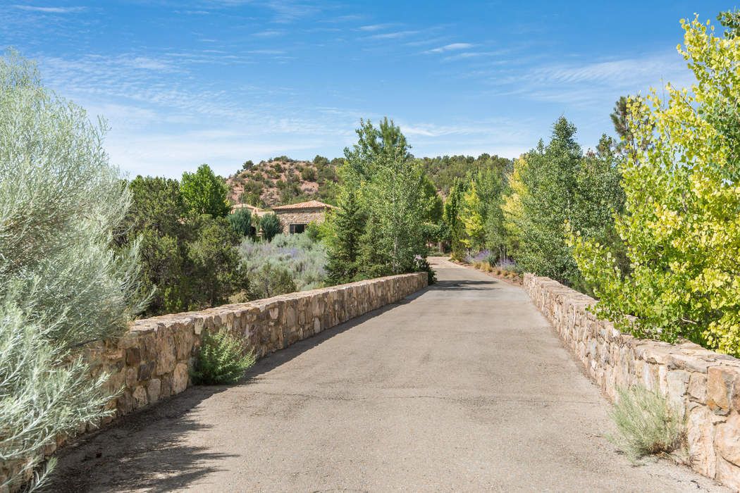 117 Tesuque Ridge, Santa Fe, NM 87506 Sotheby's International Realty