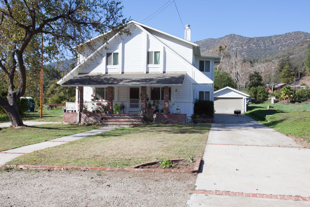 Historic Home on 16 Acres of Farm Land Fillmore, CA 93015 Sotheby's