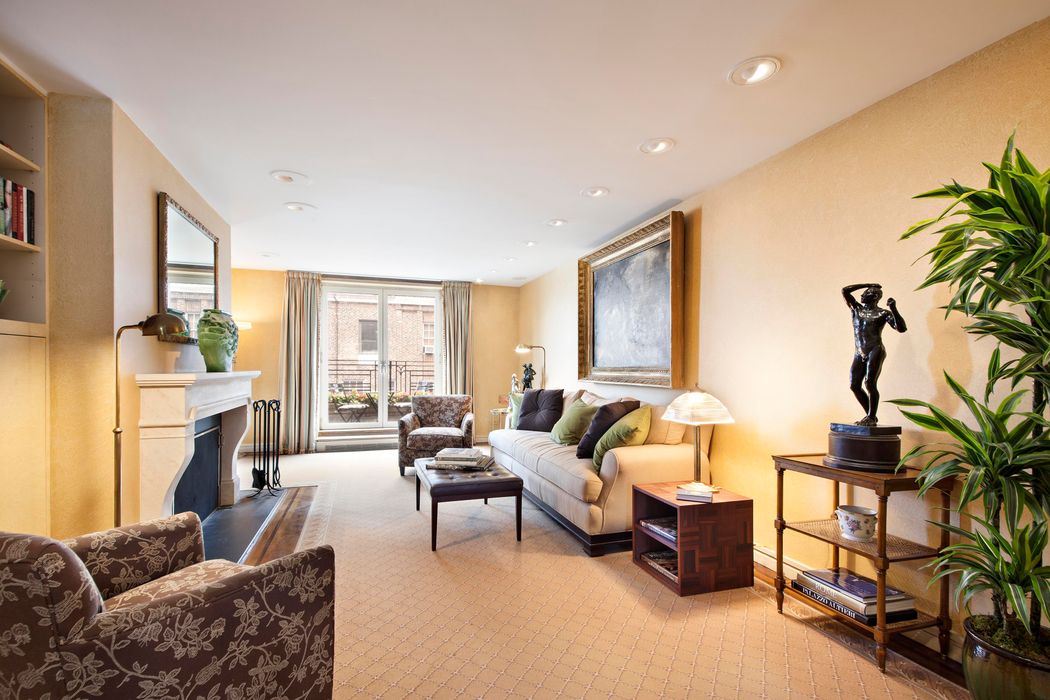 2 Beekman Place Apt 17a, New York, NY 10022 Sotheby's International Realty, Inc.