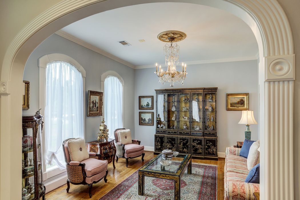 5075 Fieldwood Drive Houston Tx 77056 Sotheby S International