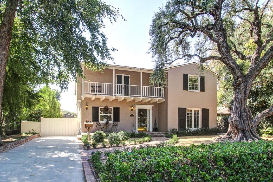 1994 San Pasqual Street, Pasadena, CA 91107 Sotheby's International Realty, Inc.