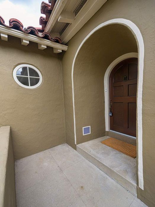 2763 Outpost Drive Los Angeles, CA 90068