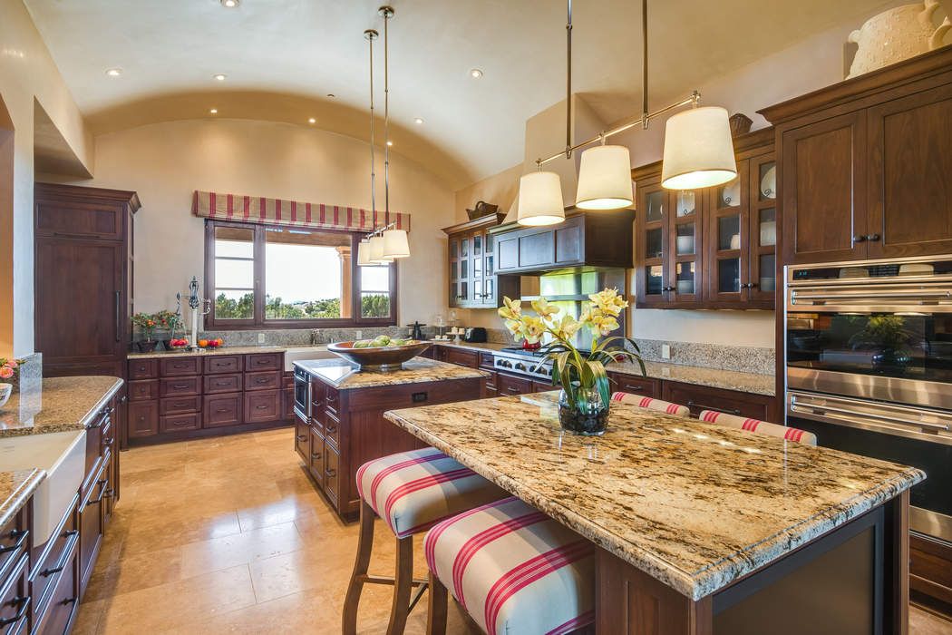 Hacienda Bella Vista, Santa Fe, NM 87506 Sotheby's International