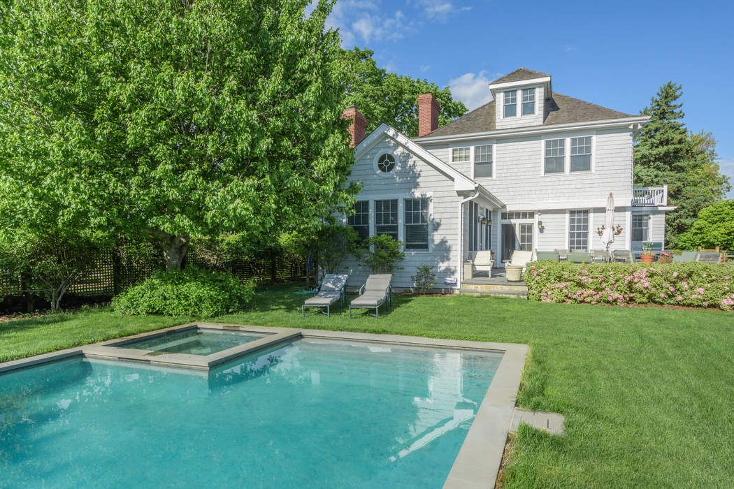 217 Windmill Lane, Southampton, NY 11968 Sotheby's International