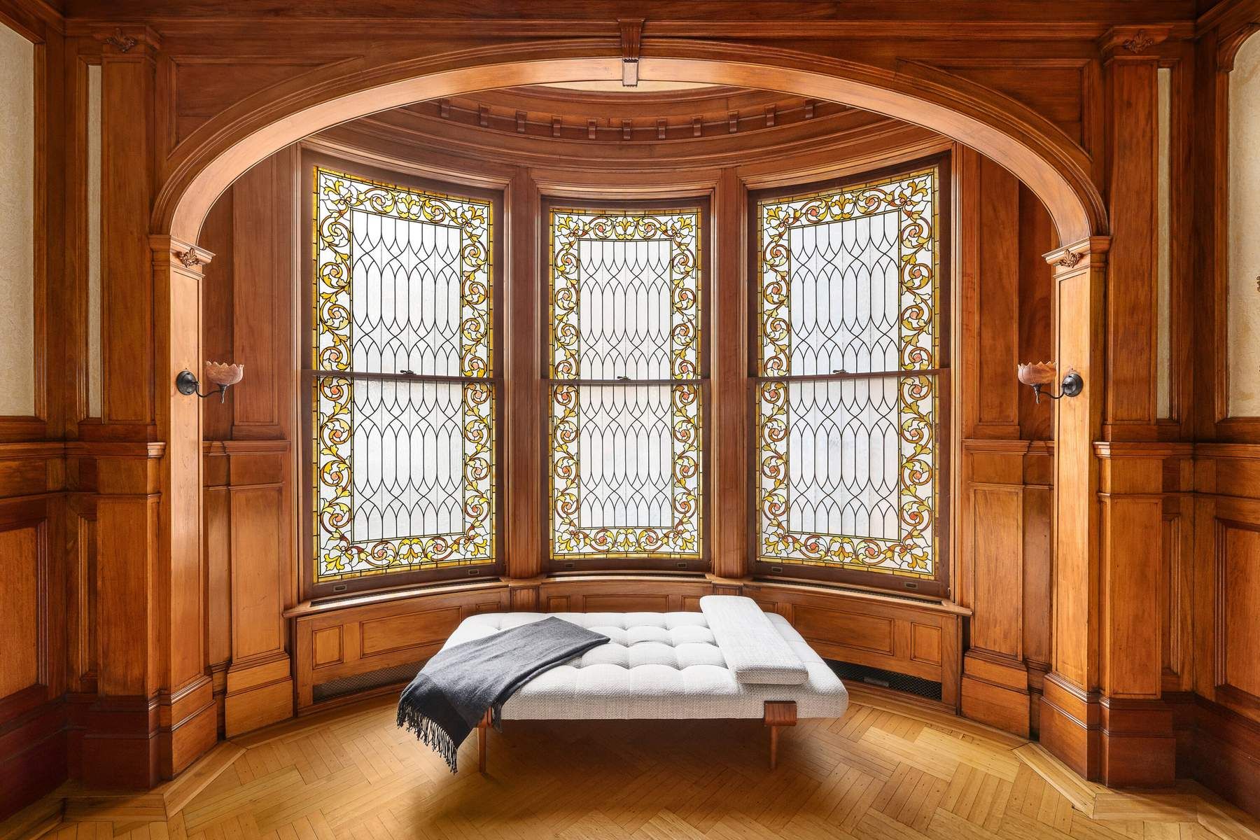 41 Riverside Drive, New York, NY 10023