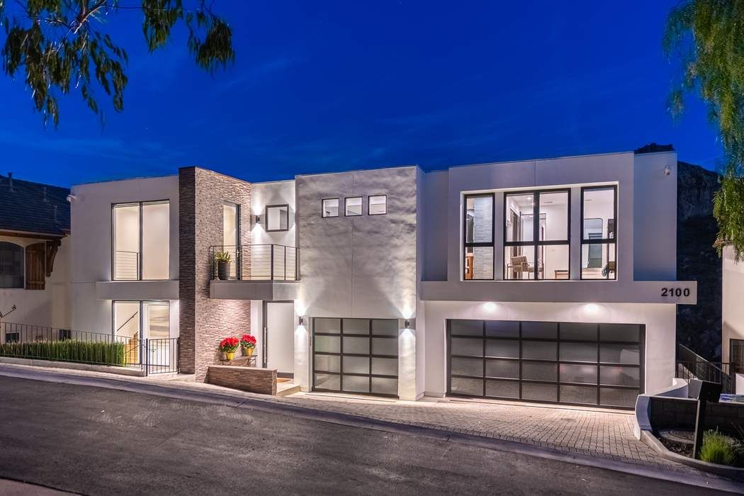 2100 Trentham Road, Lake Sherwood, CA 91361