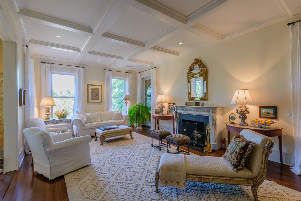 500 Flying Point Rd, Water Mill, NY 11976 Sotheby's International