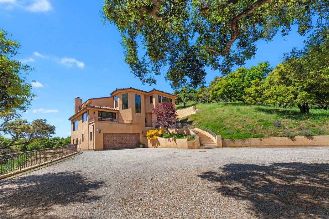 4322 Escondido Drive, Malibu, CA 90265 Sotheby's International Realty