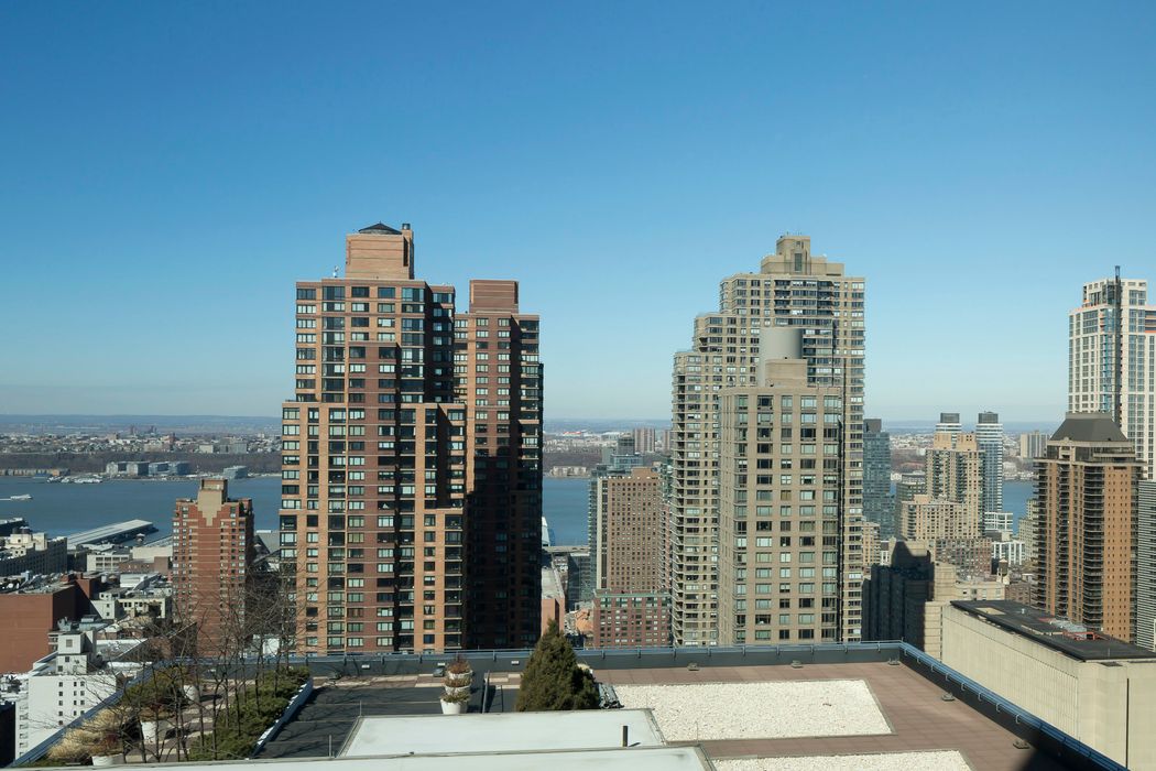 25 Columbus Circle Apt 54f, New York, NY 10023 Sotheby's