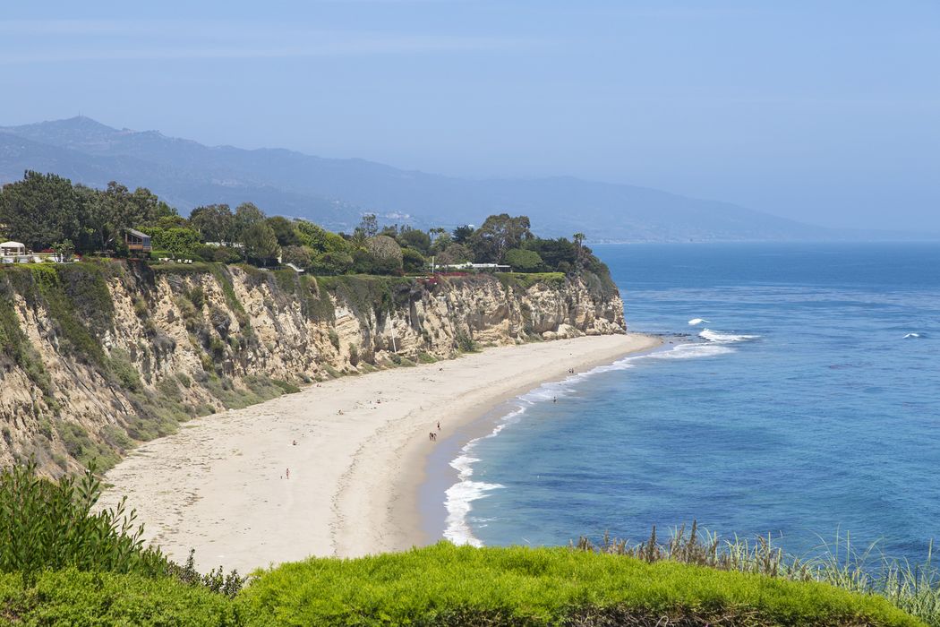 29208 Cliffside Drive, Malibu, CA 90265 Sotheby's International