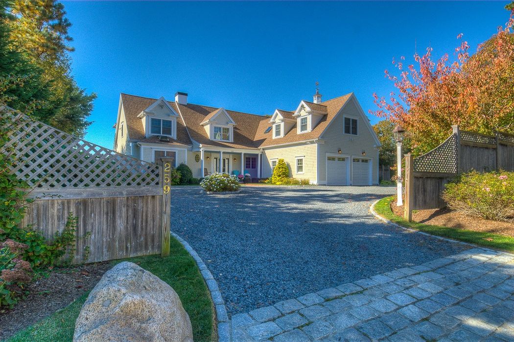 259 Shorewood Drive, Falmouth, MA 02536 Sotheby's International