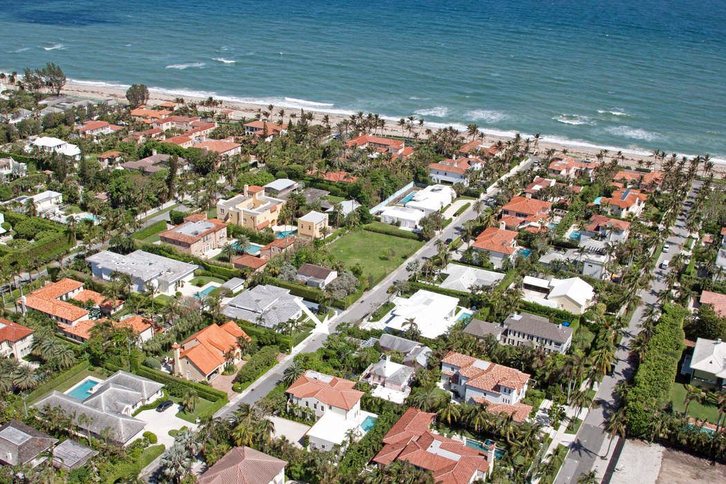 154 Atlantic Ave, Palm Beach, FL 33480 Sotheby's International Realty, Inc.