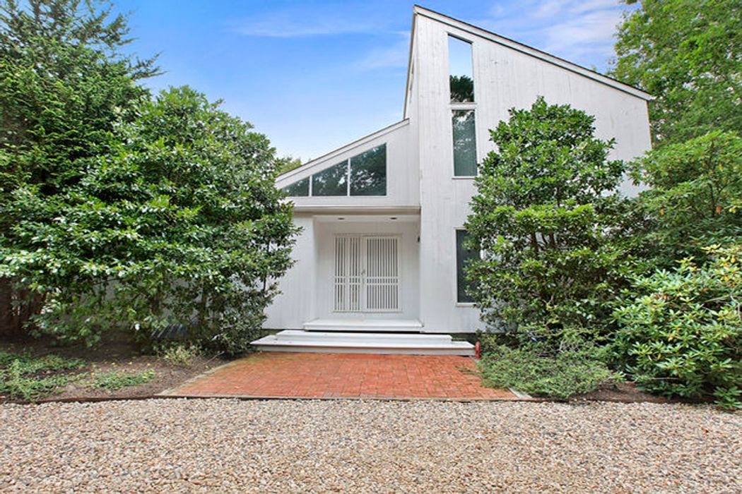 Contemporary East Hampton, NY 11937 Sotheby's International Realty, Inc.