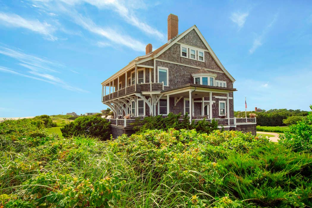 Iconic Hamptons Oceanfront Wainscott, NY 11975 Sotheby's
