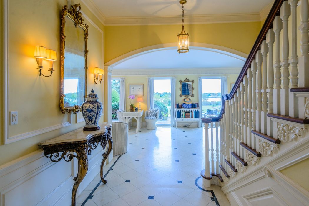 217 Rose Hill Road, Water Mill, NY 11975 Sotheby's International