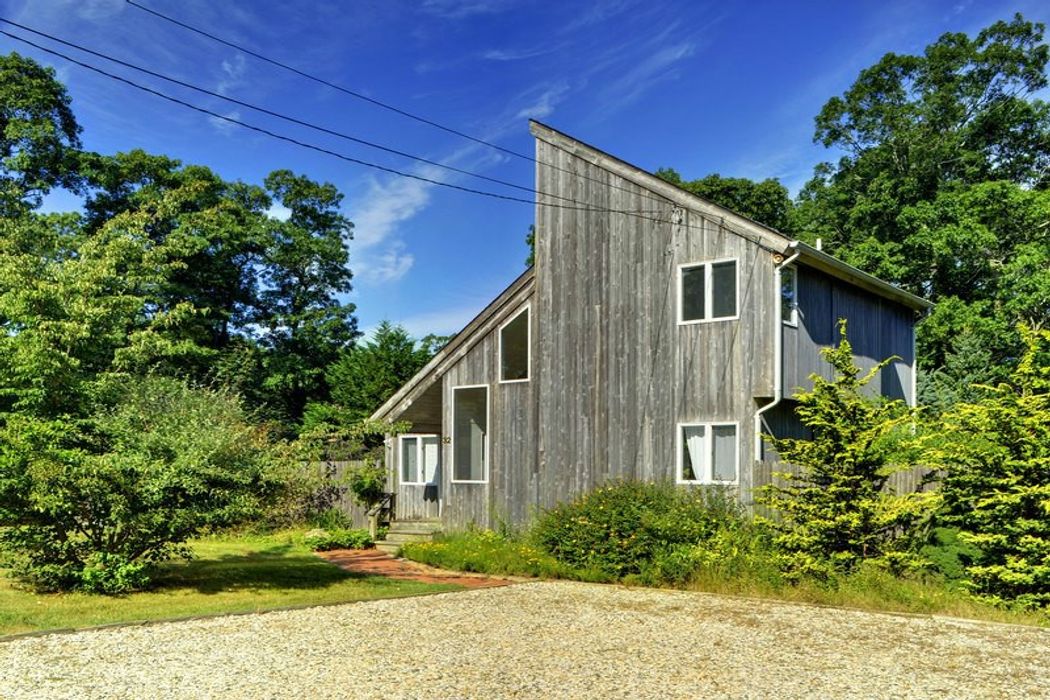 Modern Saltbox East Hampton, NY 11937 Sotheby's International Realty, Inc.