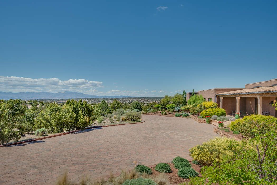 Hacienda Bella Vista, Santa Fe, NM 87506 Sotheby's International