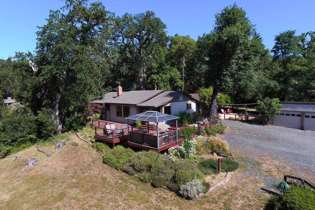 18400 Walker Rd, Willits, CA 95490 Sotheby's International Realty, Inc.