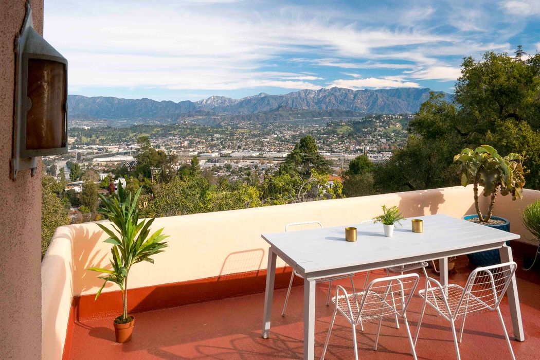 1831 Cerro Gordo Street, Los Angeles, CA 90026 Sotheby's
