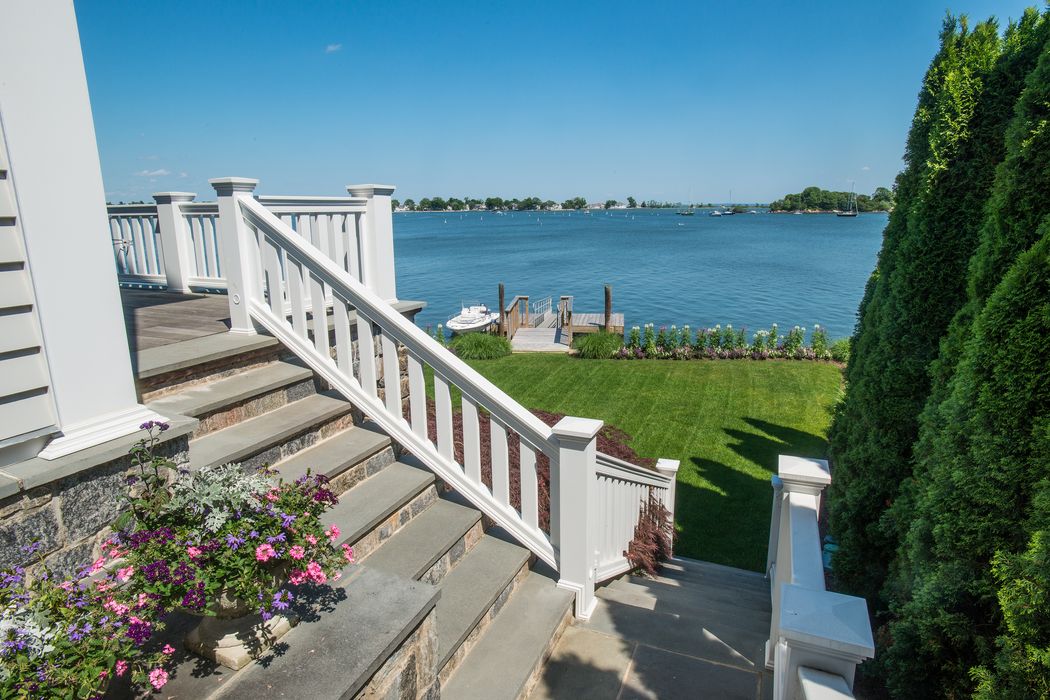 114 Cedar Cliff Road, Riverside, CT 06878 Sotheby's International