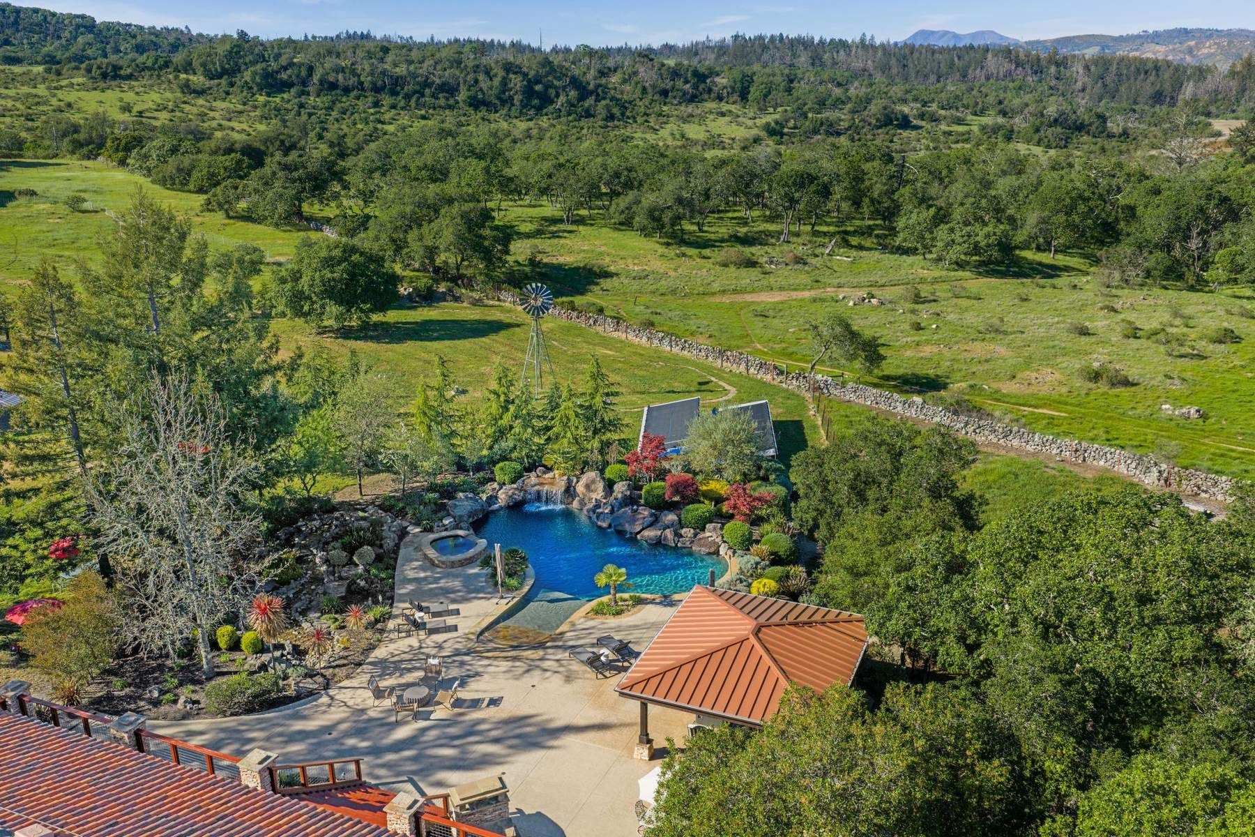 2575 Bennett Ridge Road, Santa Rosa, CA 95404