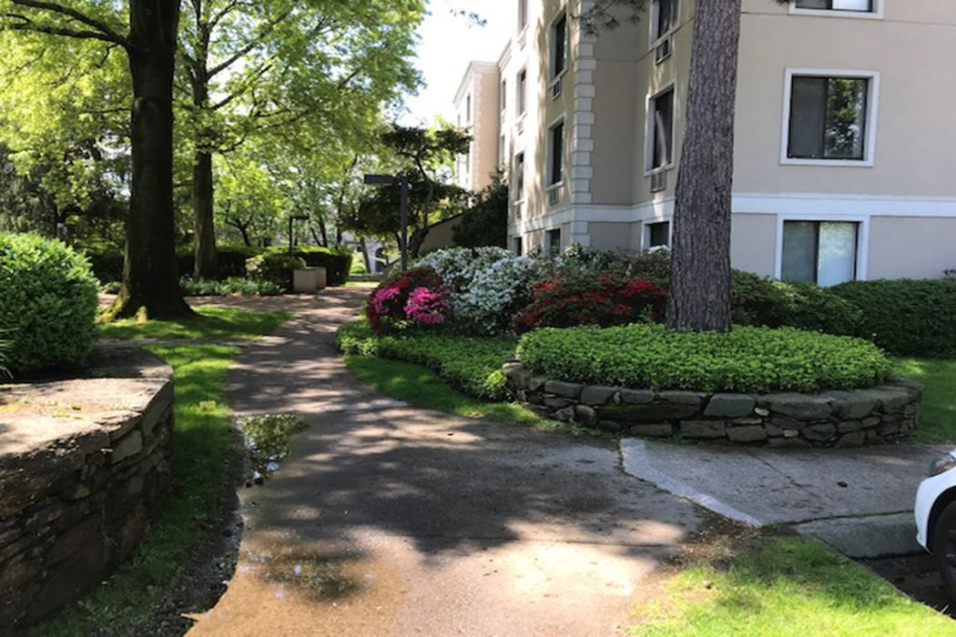 93 Civic Center Old Greenwich Ct HD