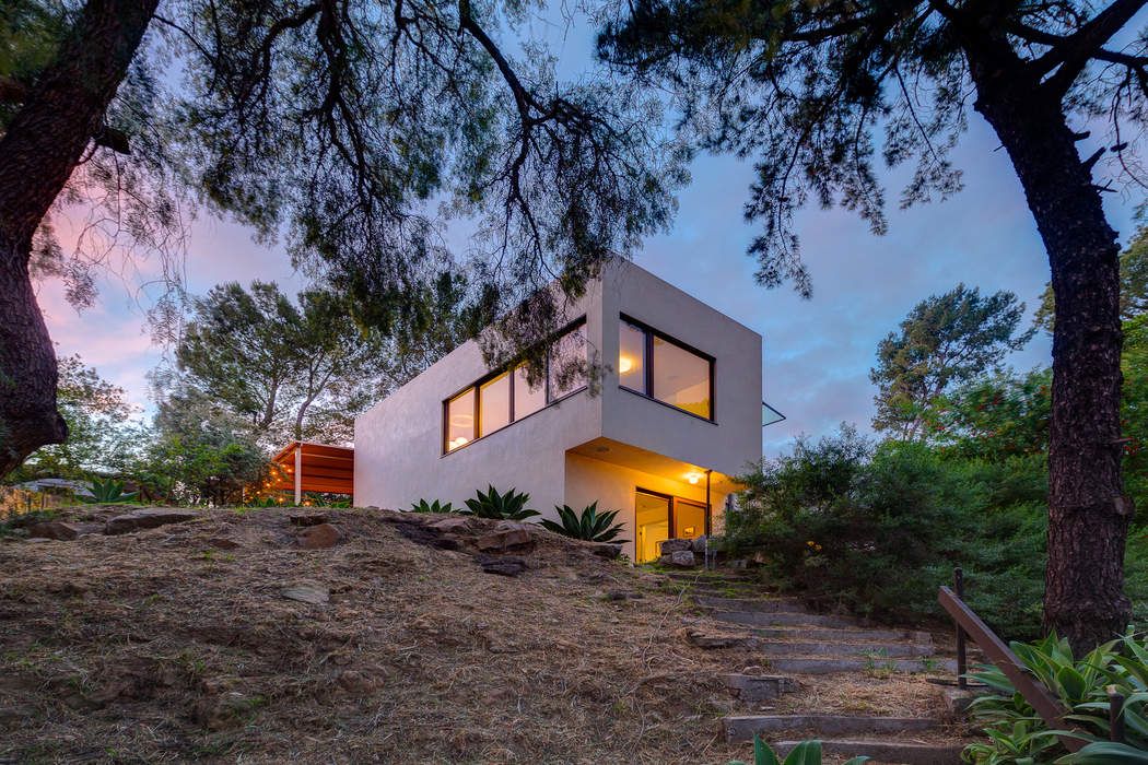 1942 Lemoyne Street, Los Angeles, CA 90026 Sotheby's International