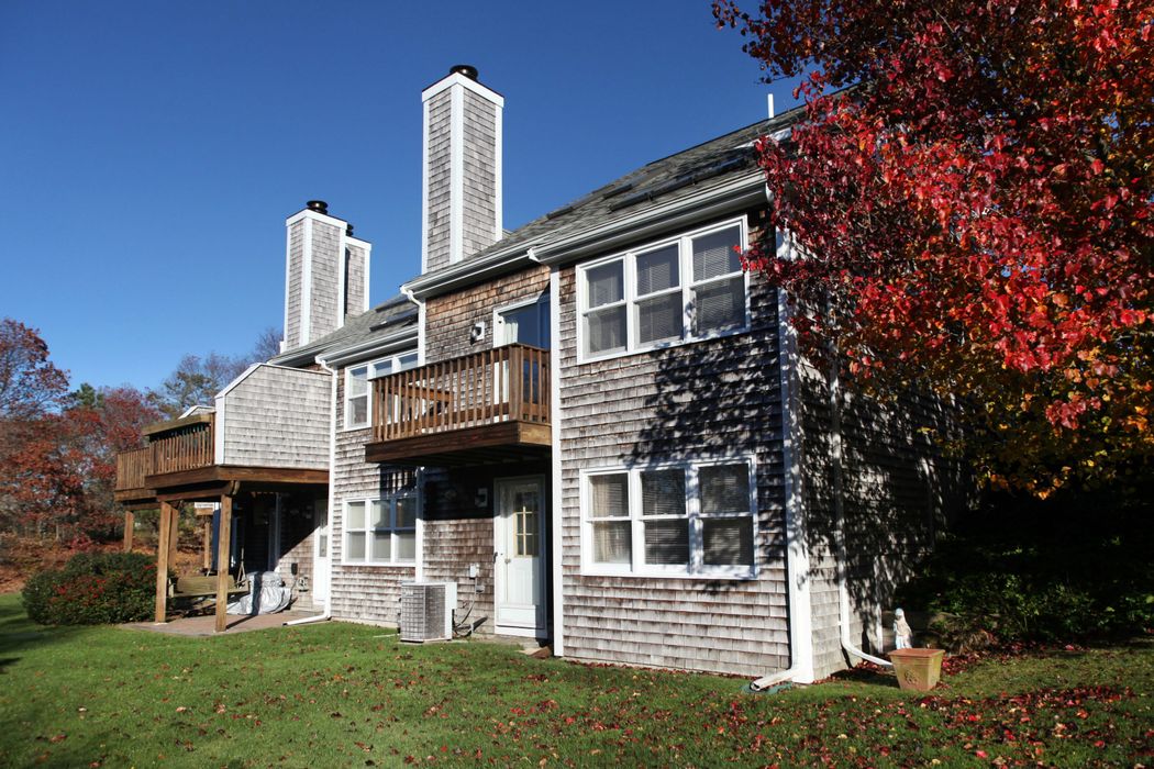 29 Harbor Hill Drive, Bourne, MA 02532 Sotheby's International Realty