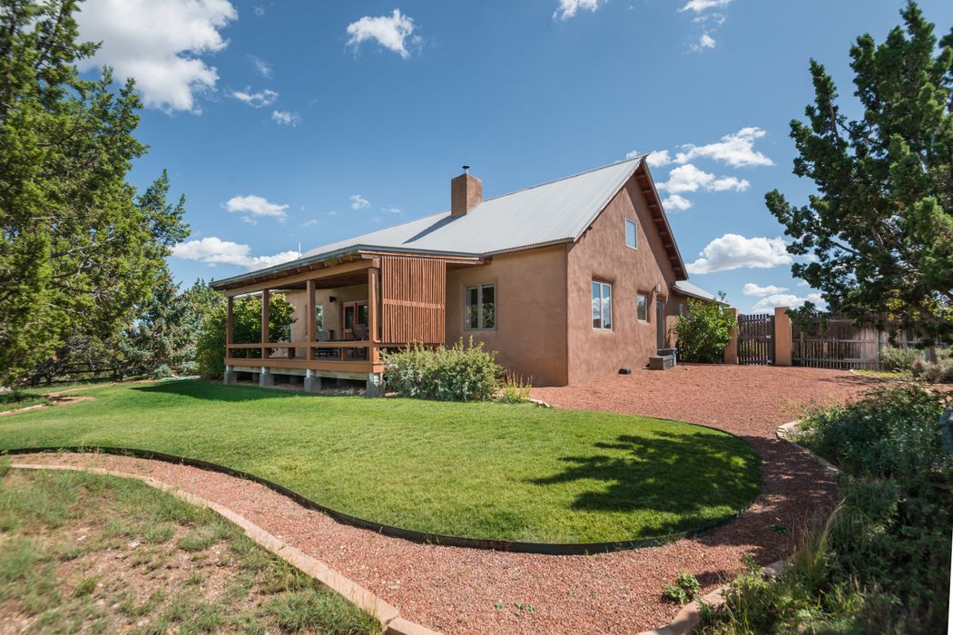 19 Lamy Road, Lamy, NM 87540 Sotheby's International Realty, Inc.