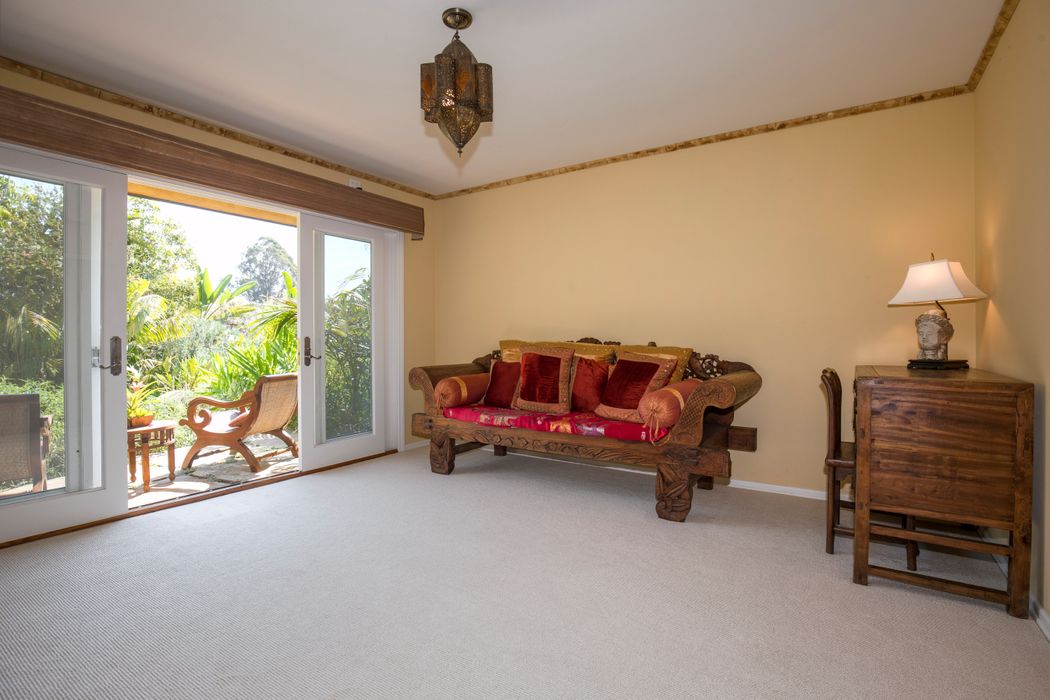 1128 Dulzura Drive, Santa Barbara, CA 93108 Sotheby's International