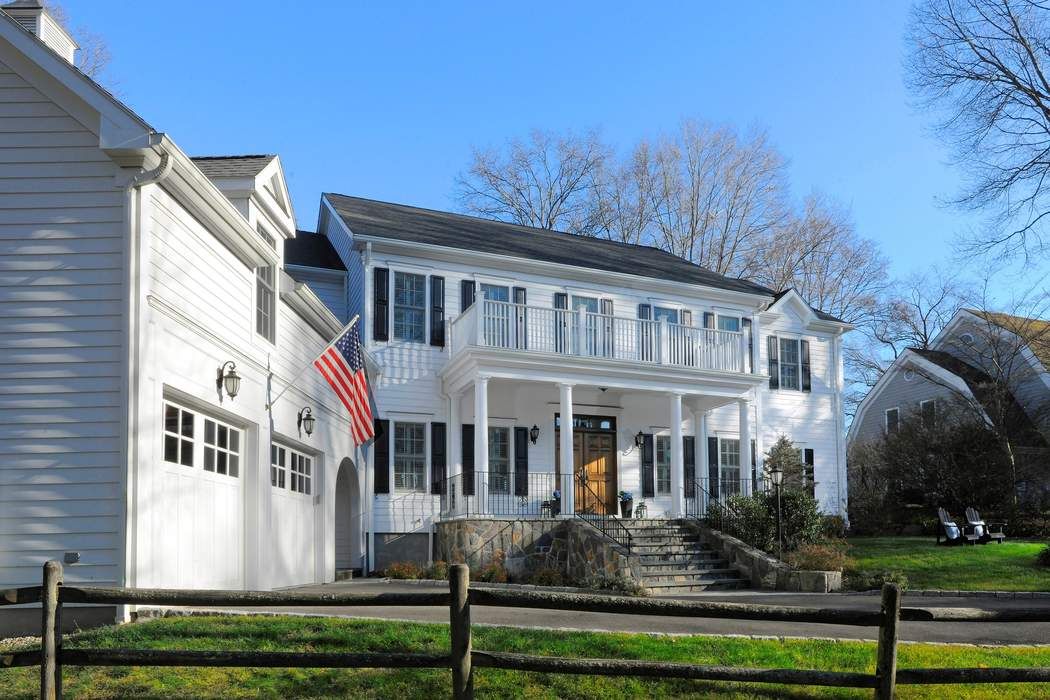 5 Kernan Place, Old Greenwich, CT 06870 Sotheby's International