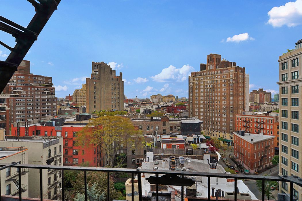 136 Waverly Place Apt 11d, New York, NY 10014 Sotheby's International