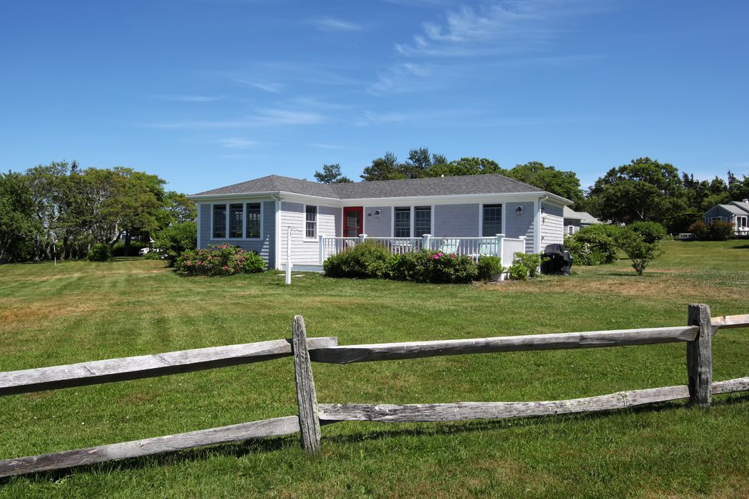 280 Harbor Point Road, Barnstable, MA 02637 Sotheby's International