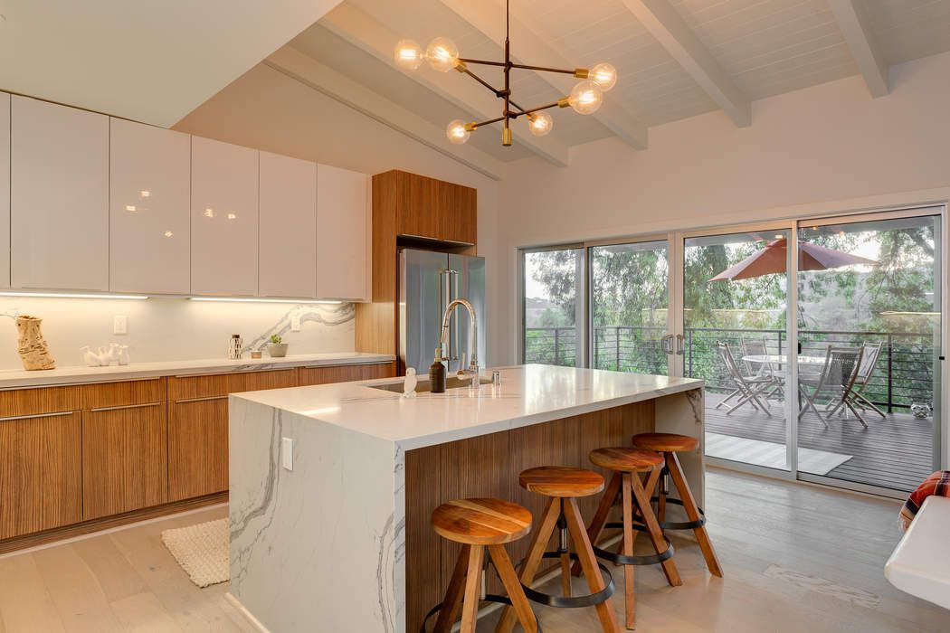 1118 Glen Oaks, Pasadena, CA 91105 Sotheby's International Realty, Inc.