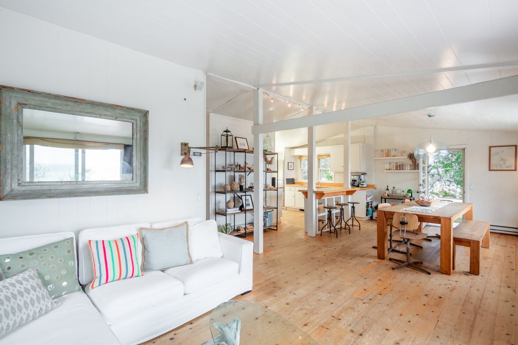 231 Gerard Drive, East Hampton, NY 11937 Sotheby's International