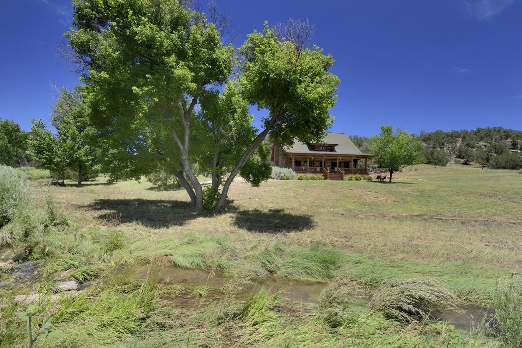 365 Calle Largo, San Jose, NM 87565 Sotheby's International Realty, Inc.
