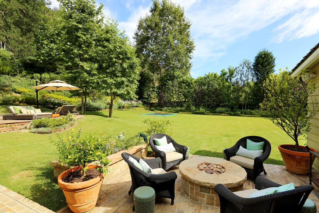 1262 Moraga Drive, Los Angeles, CA 90049 Sotheby's International