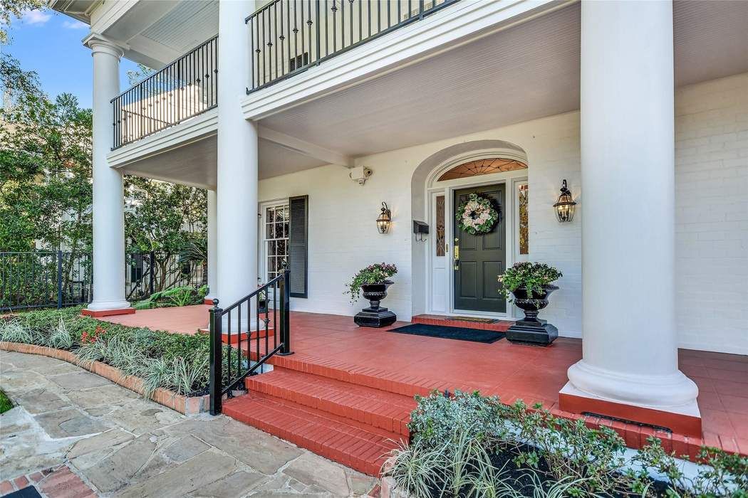 2409 Inwood Drive, Houston, TX 77019 Martha Turner Sotheby's