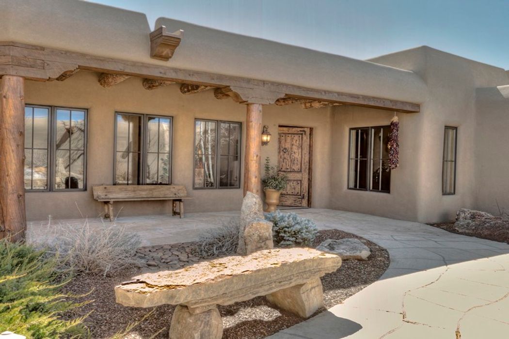 6 Mustang Mesa, Santa Fe, NM 87506 Sotheby's International Realty, Inc.