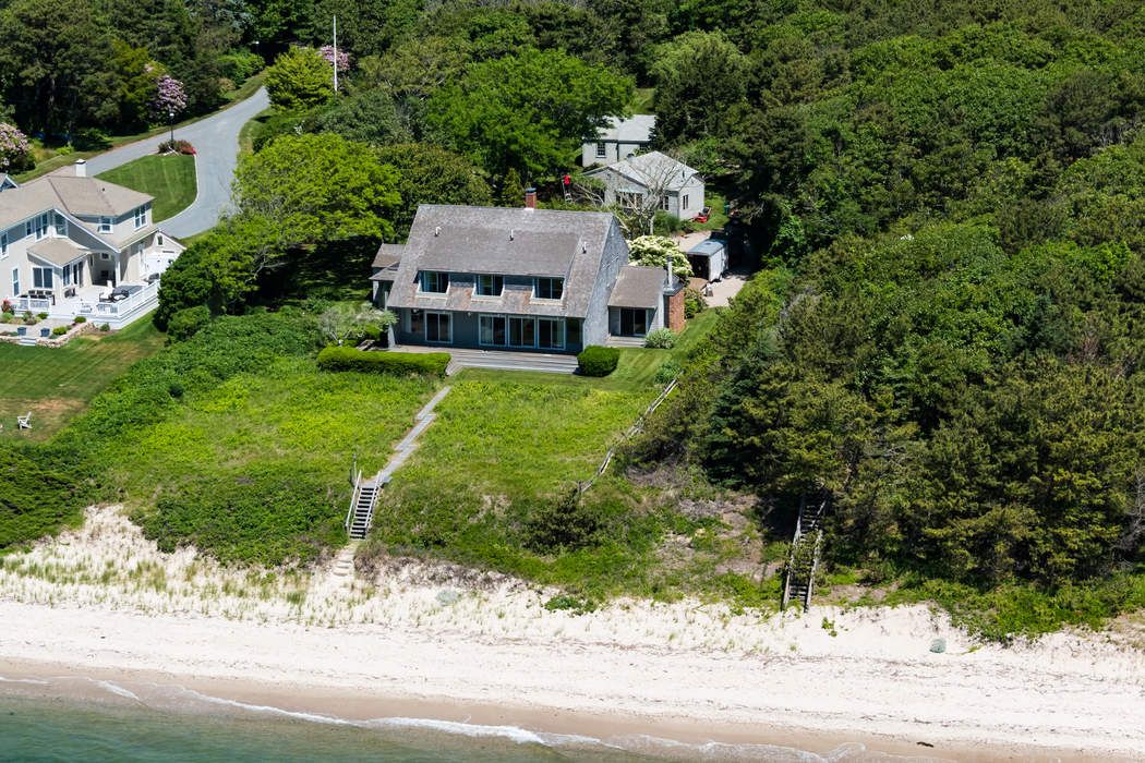 807 Sea View Ave, Osterville, MA 02655 Sotheby's International Realty