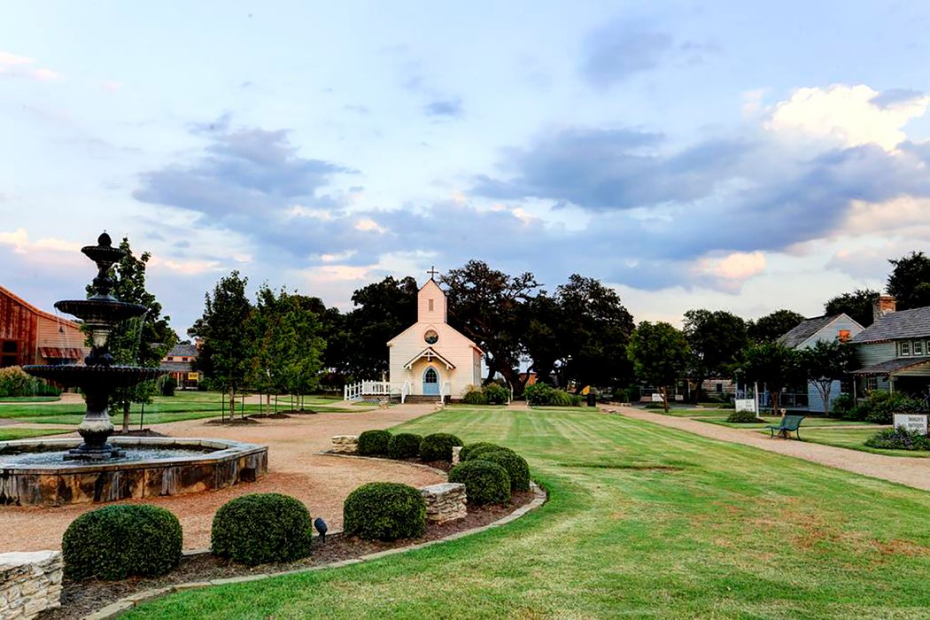 399 East Mill Street, Round Top, TX 78954 Martha Turner Sotheby's