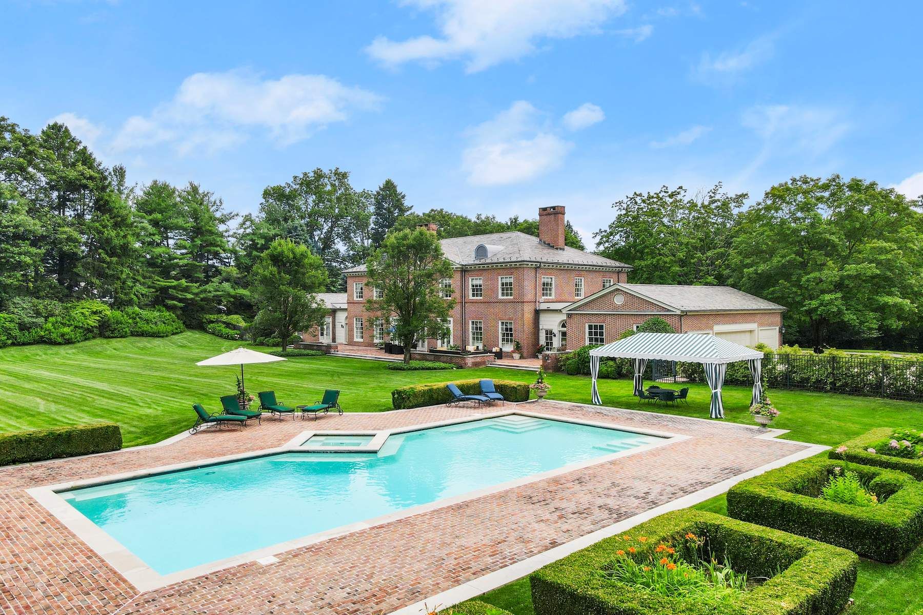 26 Andrews Farm Road, Greenwich, CT 06831