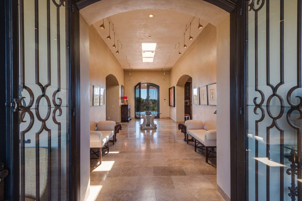 Hacienda Bella Vista, Santa Fe, NM 87506 Sotheby's International