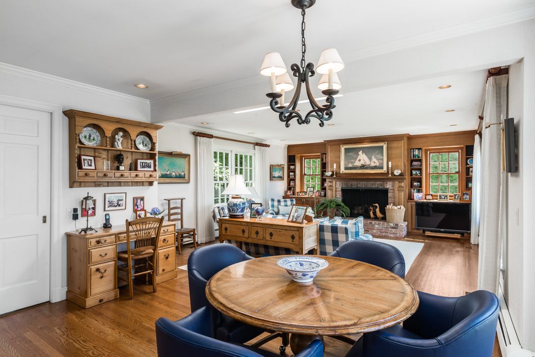 Riverside County Sales Tax >> 78-80 Cedar Cliff Road, Riverside, CT 06878 | Sotheby's International Realty, Inc. Riverside County Sales Tax >> 78-80 Cedar Cliff Road, Riverside, CT 06878 | Sotheby's International Realty, Inc.