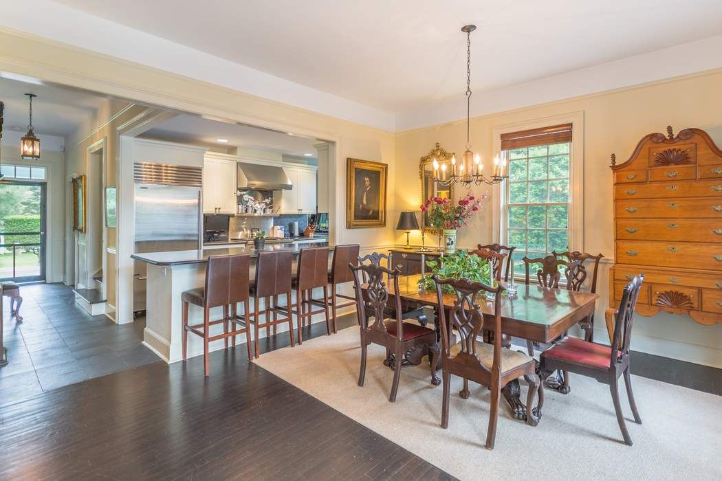 217 Windmill Lane, Southampton, NY 11968 Sotheby's International