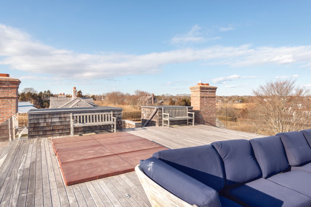 108 Fairfield Pond Lane, Sagaponack, NY 11962 Sotheby's International