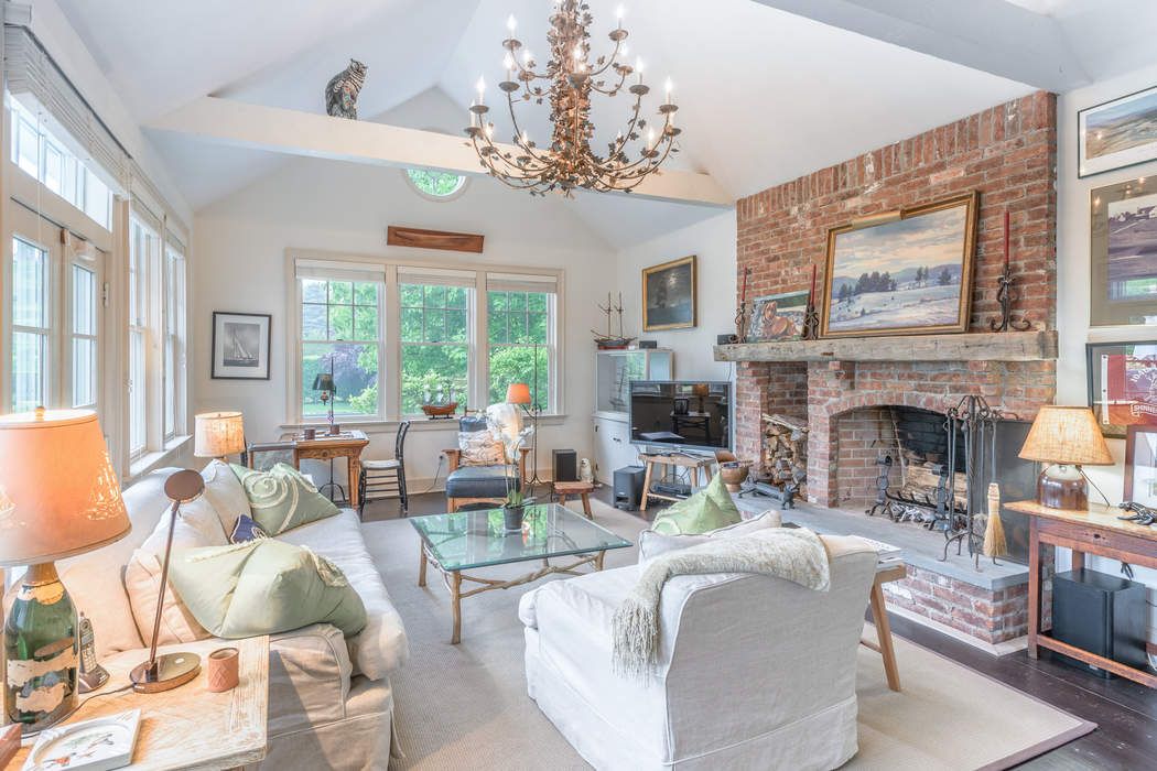 217 Windmill Lane, Southampton, NY 11968 Sotheby's International