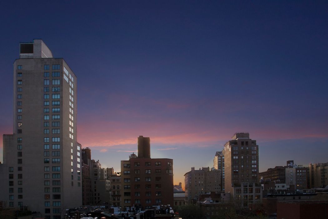 Stunning New Listing New York, NY 10028 Sotheby's International