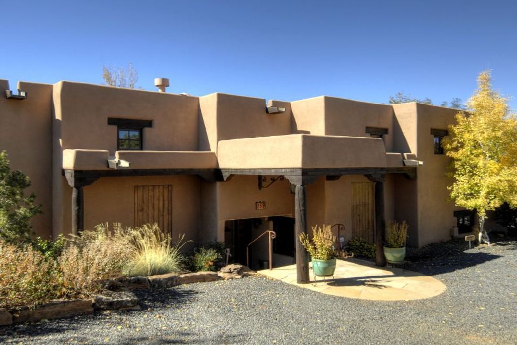 259 Montoya Circle 1, Santa Fe, NM 87501 Sotheby's International