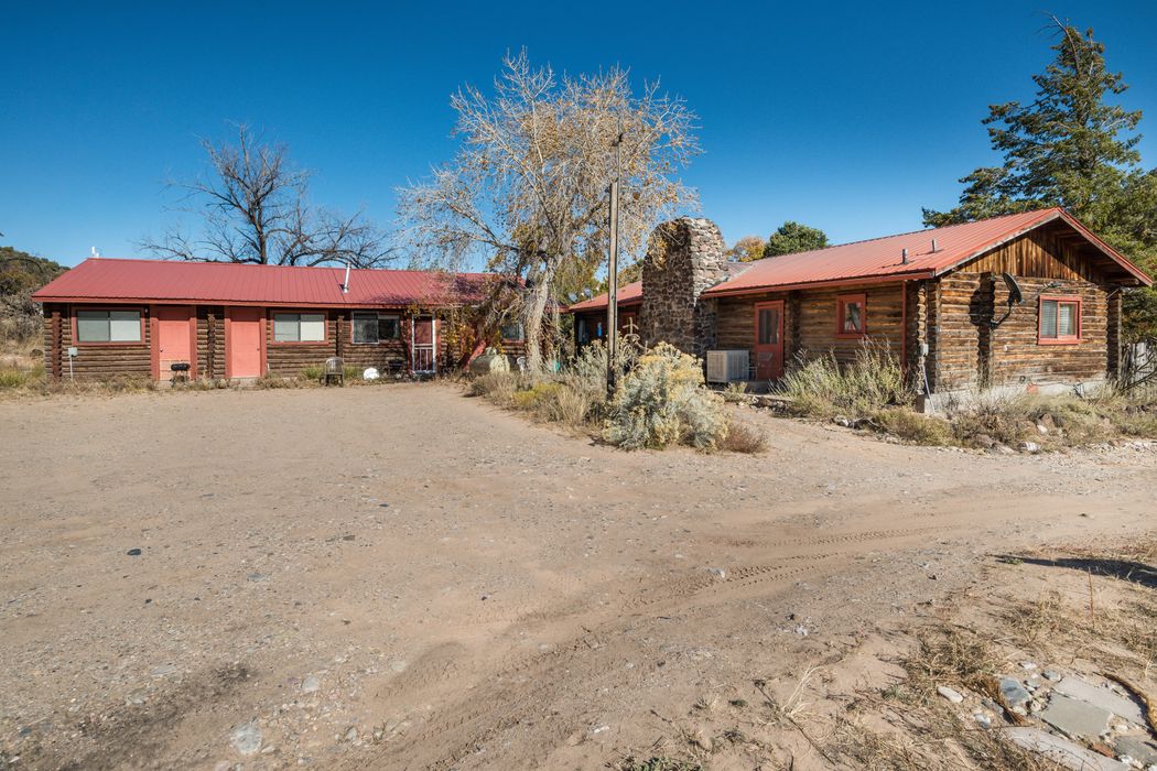Embudo Station, Embudo, NM 87531 Sotheby's International Realty, Inc.